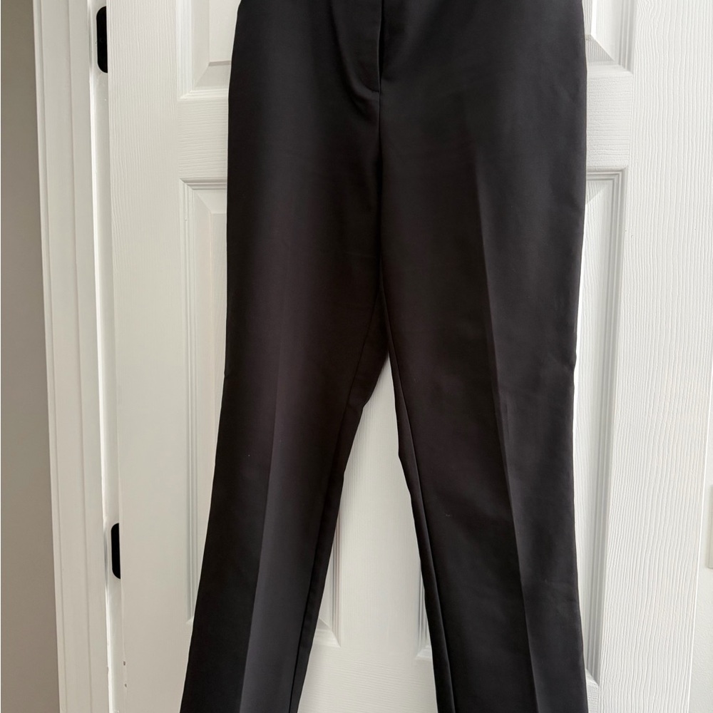 Chicos So Slimming Women's Black Straight-Leg Pants - size 1